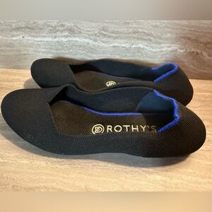 Rothy's Black and Blue Flats